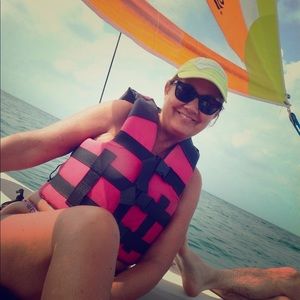 Meet your Posher, Gina